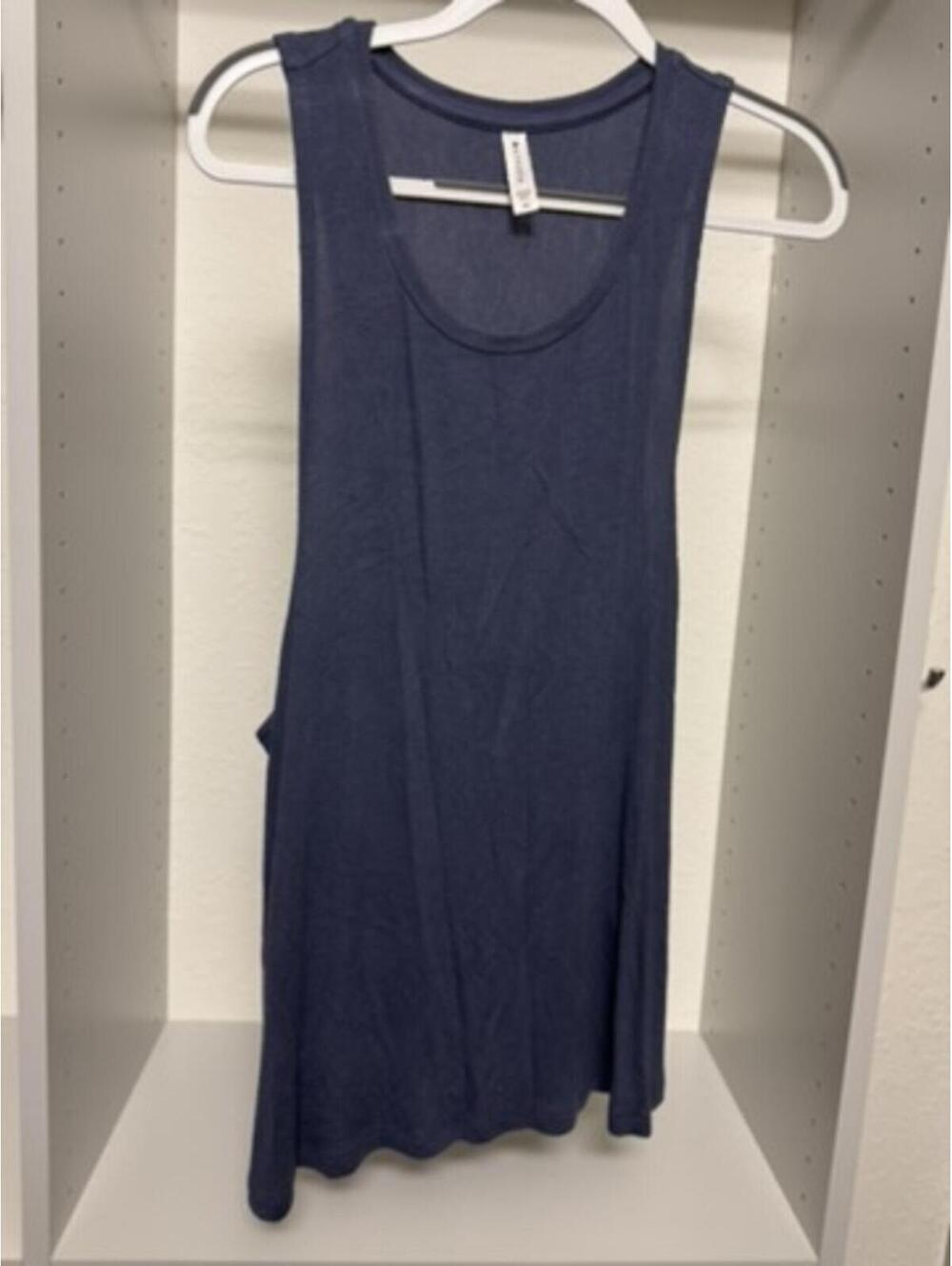 Athleta Women's Sleeveless Navy Blue Tank Top XL